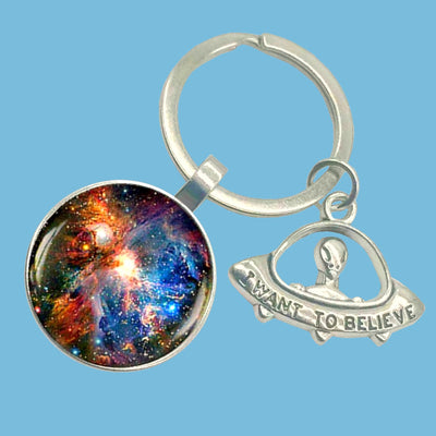 Bassin and Brown Nebula Keyring - Blue, Brown, Green and White